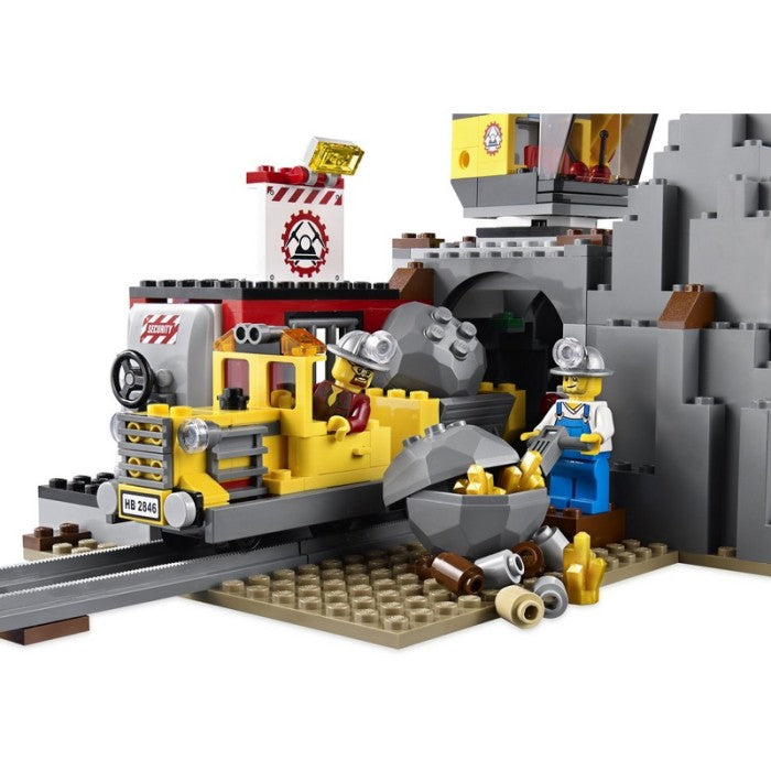 LEGO 4204 - City - The Mine