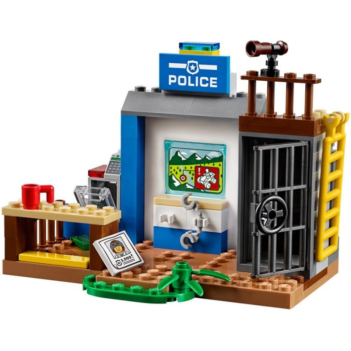 LEGO 10751 - Juniors - Mountain Police Chase