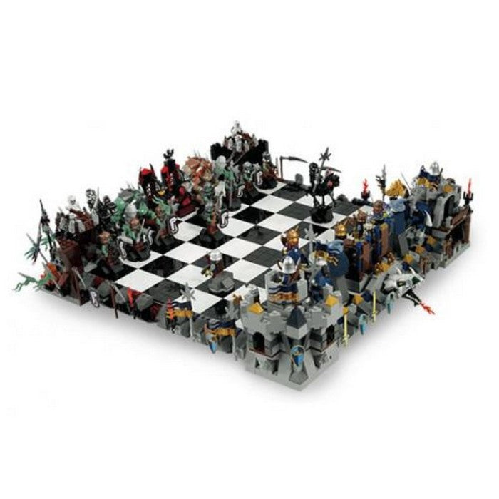 LEGO 852293 - Exclusive / Hard to Find - Castle Giant Chess Set