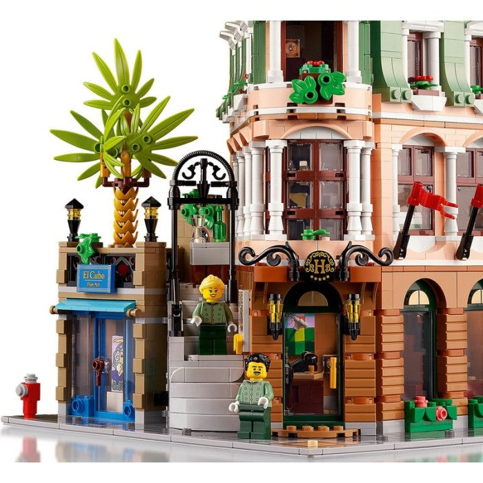 LEGO 10297 - Exclusive - Boutique Hotel