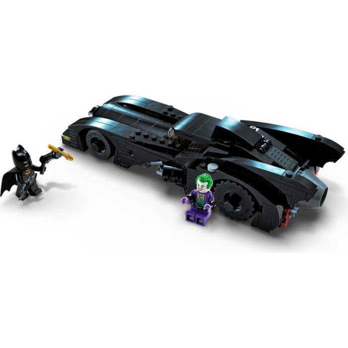 LEGO 76224 - Super Heroes - Batmobile: Batman vs. The Joker Chase