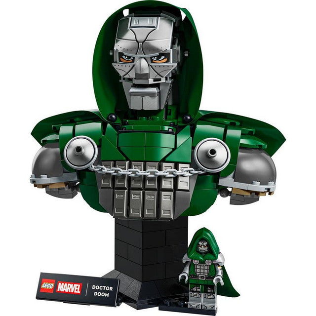 LEGO 76345 - Super Heroes - Doctor Doom Bust