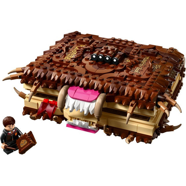 LEGO 76449 - Harry Potter - Chomping Monster Book of Monsters