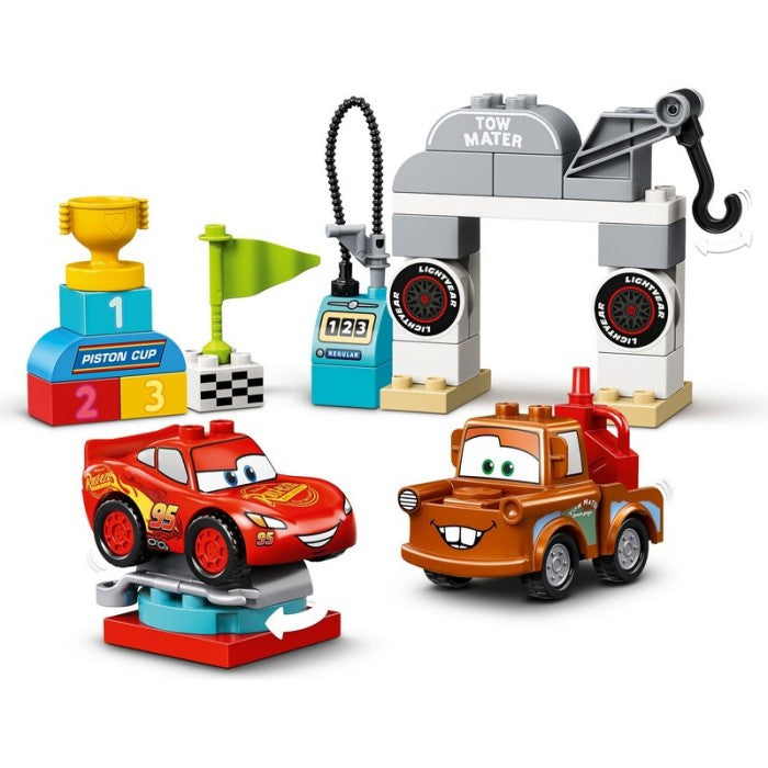 LEGO 10924 - Duplo - Lightning McQueen's Race Day