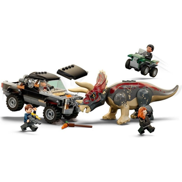 LEGO 76950 - Jurassic World - Triceratops Pickup Truck Ambush