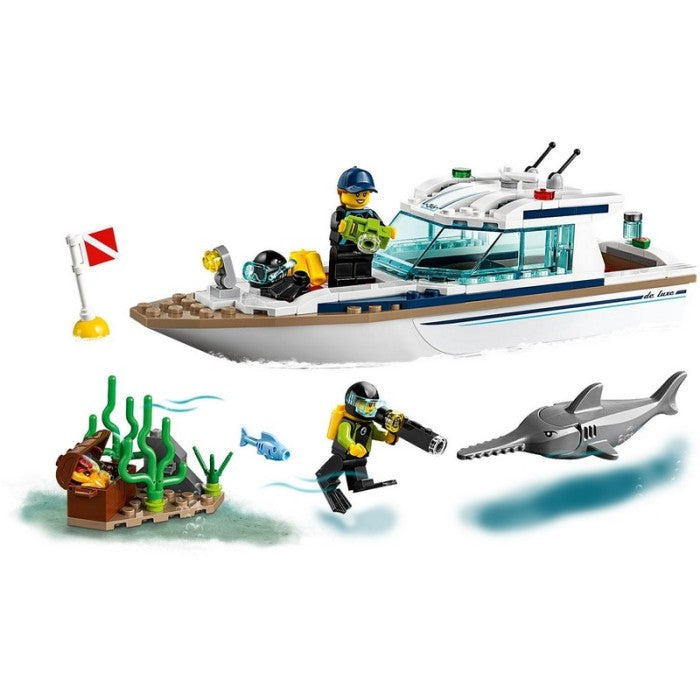 LEGO 60221 - City - Diving Yacht