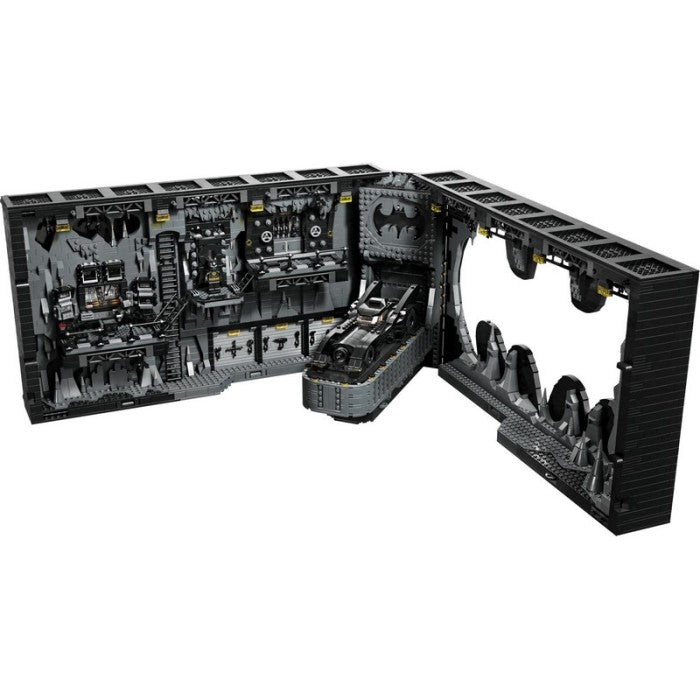LEGO 76252 - Super Heroes - Batcave – Shadow Box