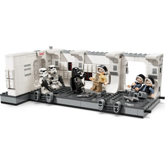 LEGO 75387 - Star Wars - Boarding the Tantive IV