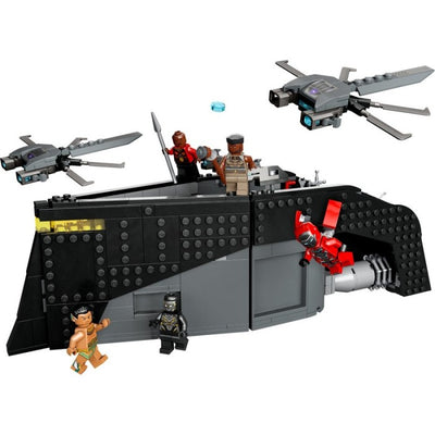 LEGO 76214 - Super Heroes - Black Panther War on the Water