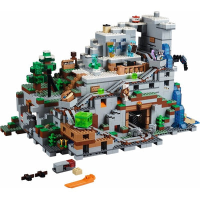 LEGO 21137 - Minecraft - Mountain Cave