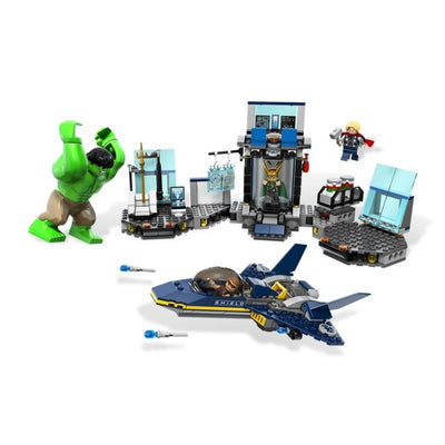 LEGO 6868 - Super Heroes - Hulk's Helicarrier Breakout