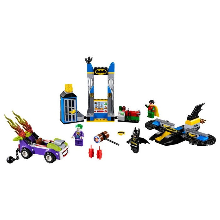 LEGO 10753 - Juniors - The Joker Batcave Attack