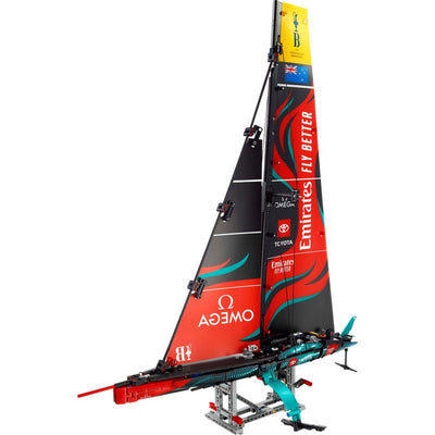 LEGO 42174 - Technic - Emirates Team New Zealand AC75 Yacht