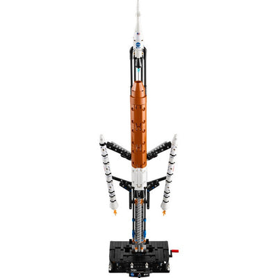 LEGO 42221 - Technic - NASA Artemis Space Launch System Rocket