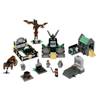 LEGO 4766 - Harry Potter - Graveyard Duel