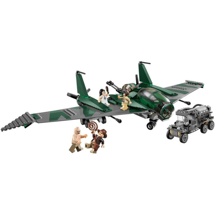 LEGO 7683 - Indiana Jones - Fight on the Flying Wing