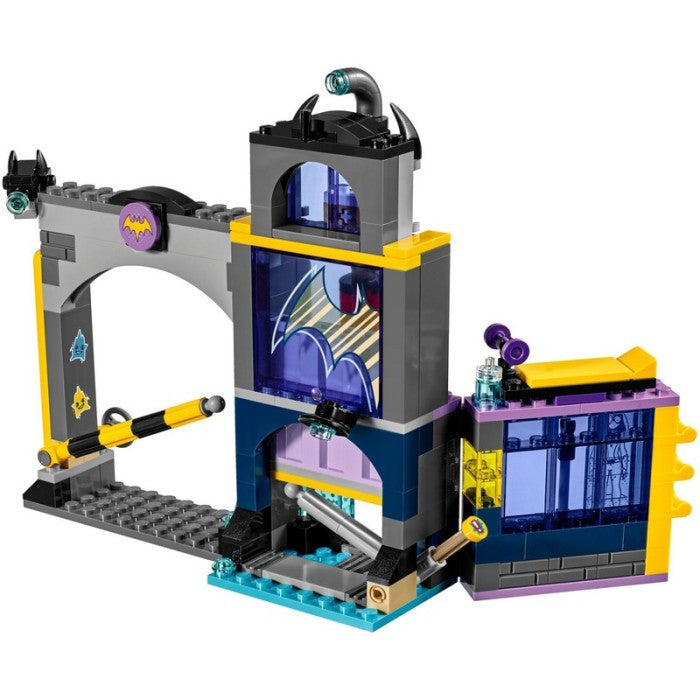 LEGO 41237 - DC Super Heroes Girls - Batgirl Secret Bunker