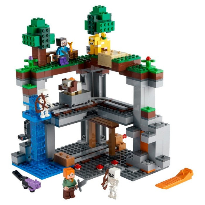 LEGO 21169 - Minecraft - The First Adventure