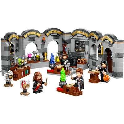 LEGO 76431 - Harry Potter - Hogwarts Castle: Potions Class