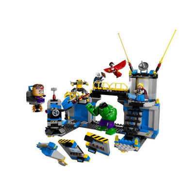 LEGO 76018 - Super Heroes - Avengers: Hulk Lab Smash