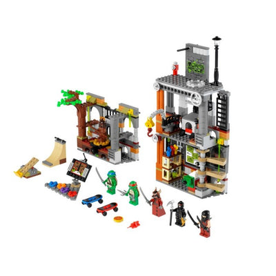 LEGO 79103 - Teenage Mutant Ninja Turtles - Turtle Lair Attack